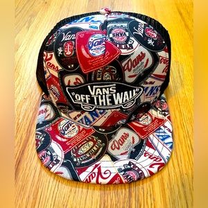 VANS OFF THE WALL CLASSIC PATCH TRUCKER HAT